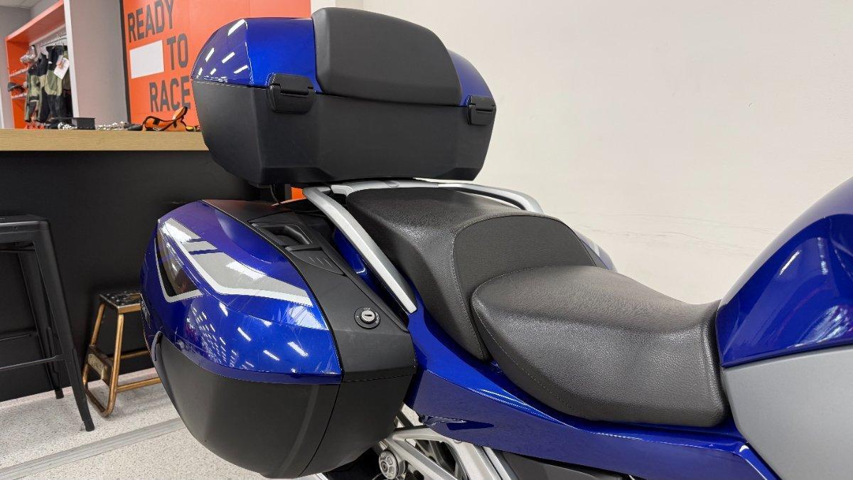 2015 BMW R1200 RT ROAD