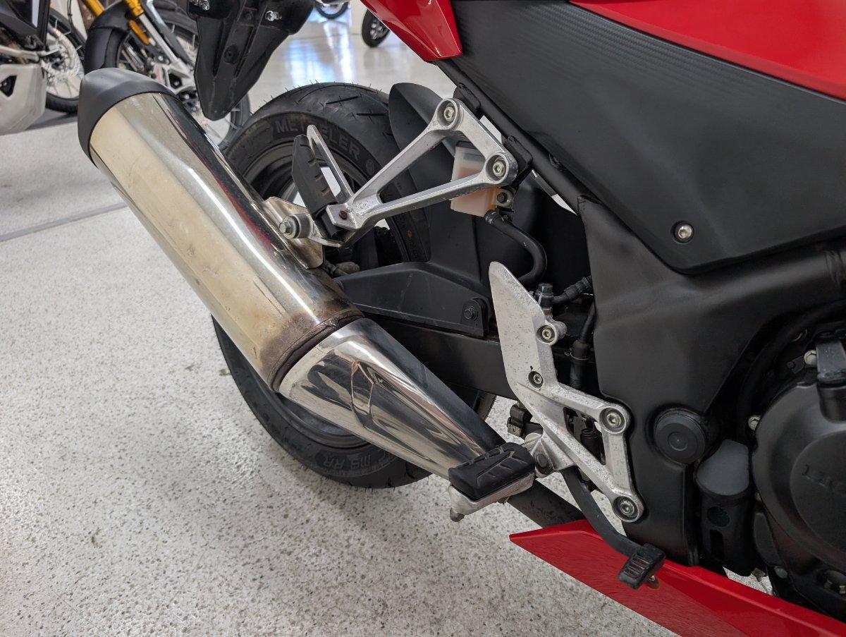 2015 HONDA CBR300R (ABS) ROAD
