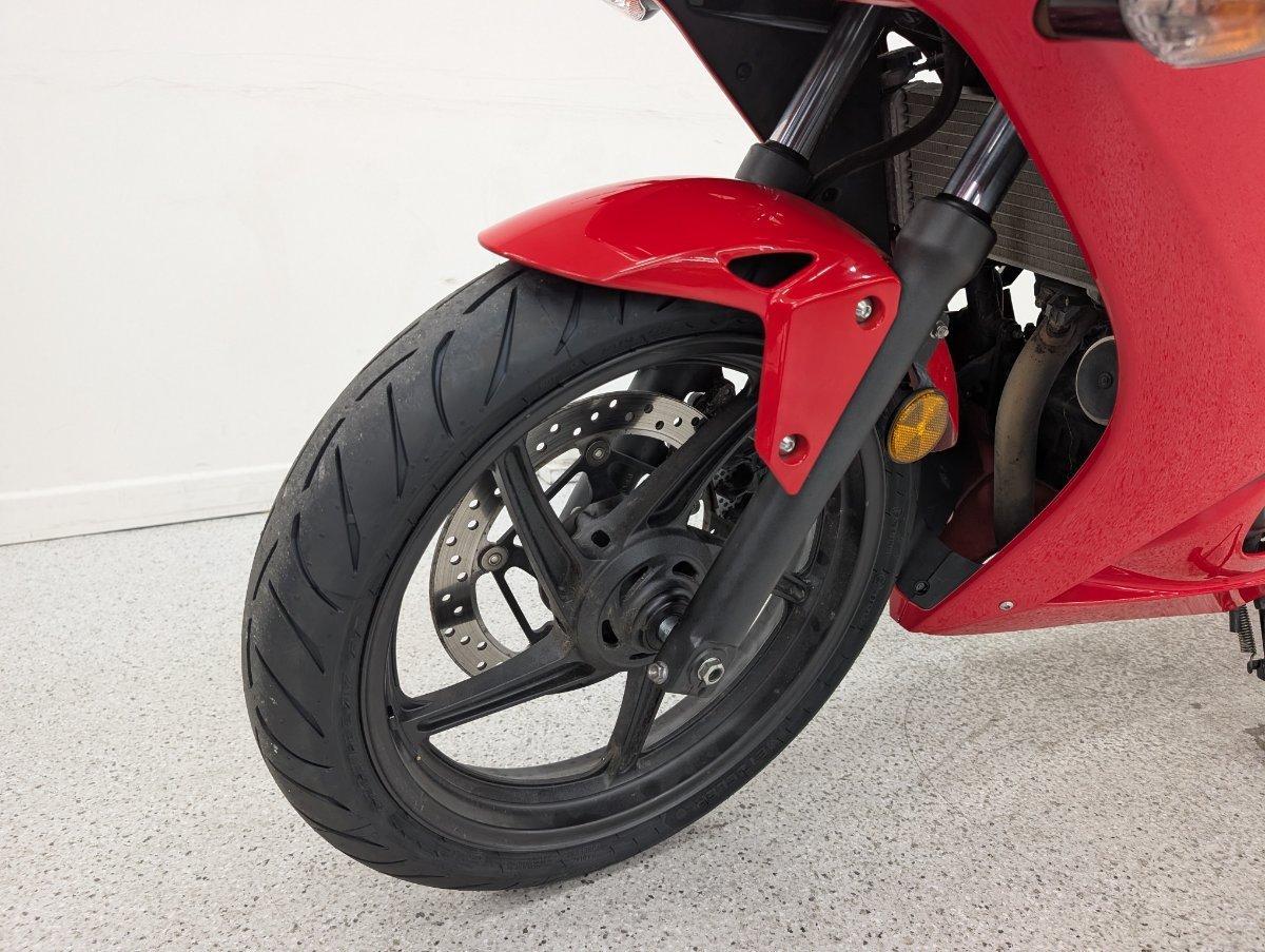 2015 HONDA CBR300R (ABS) ROAD