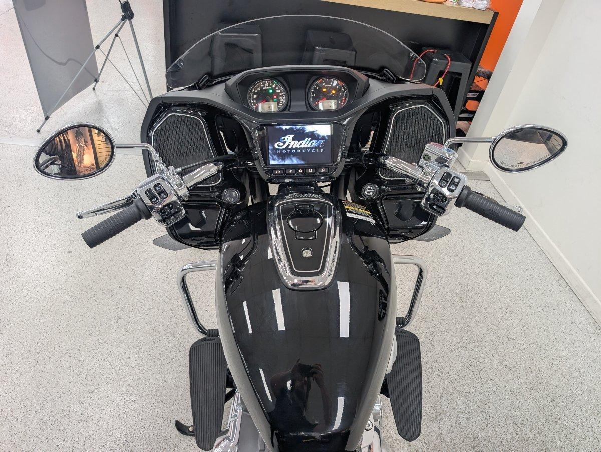 2023 INDIAN CHALLENGER ELITE ROAD