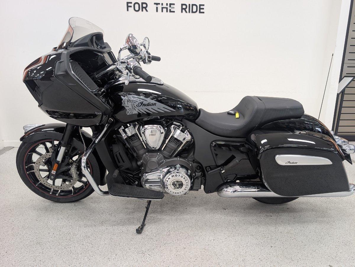 2023 INDIAN CHALLENGER ELITE ROAD