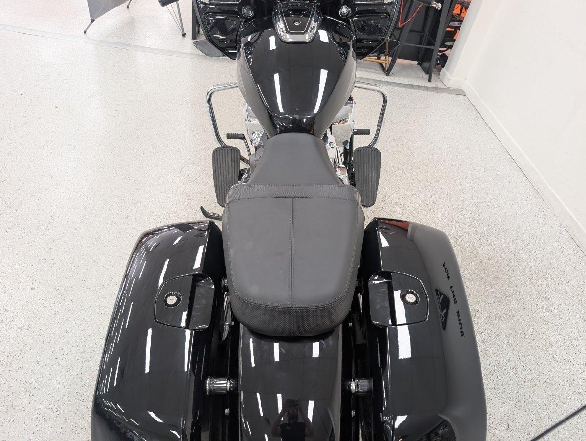 2023 INDIAN CHALLENGER ELITE ROAD