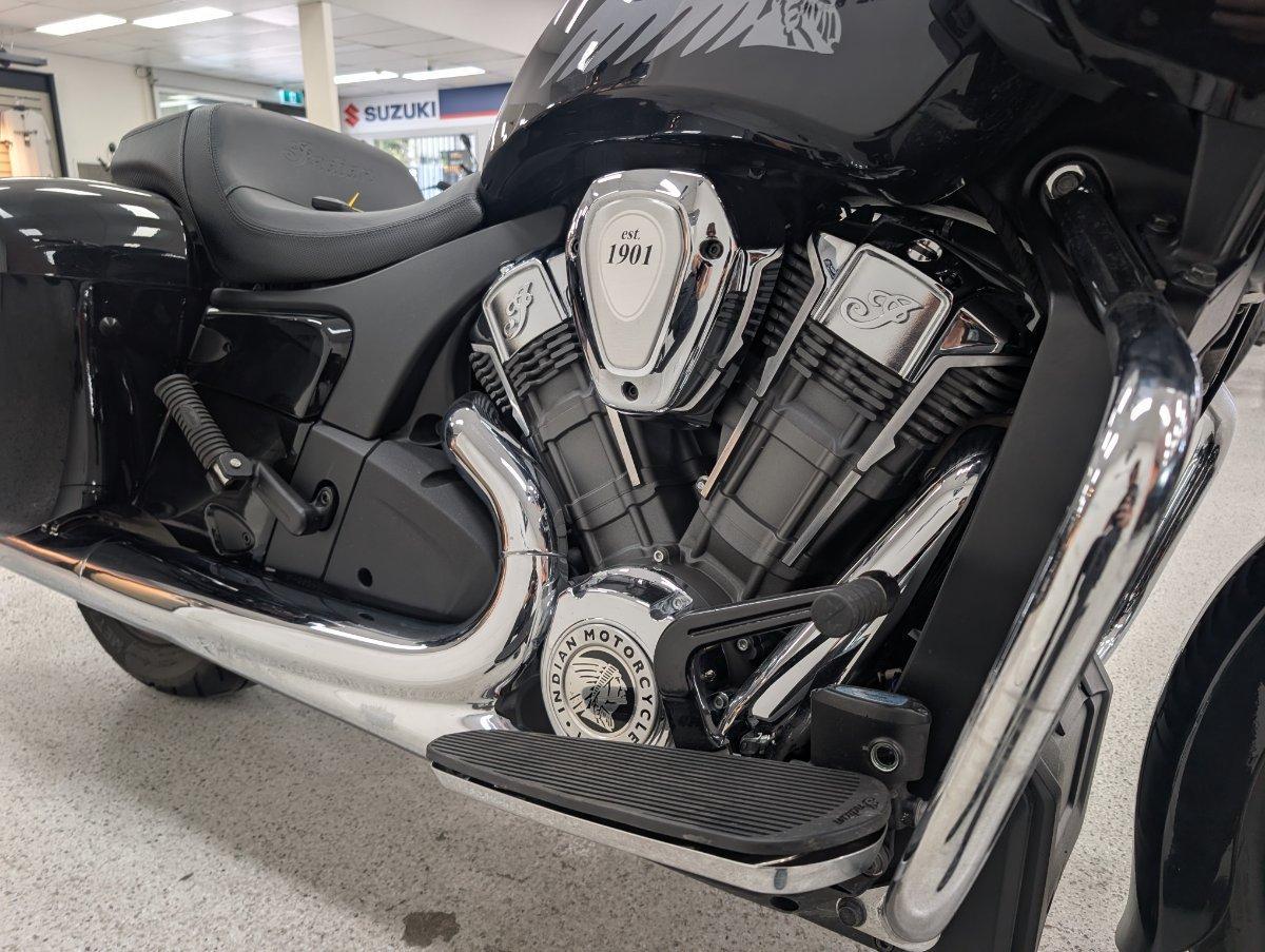2023 INDIAN CHALLENGER ELITE ROAD