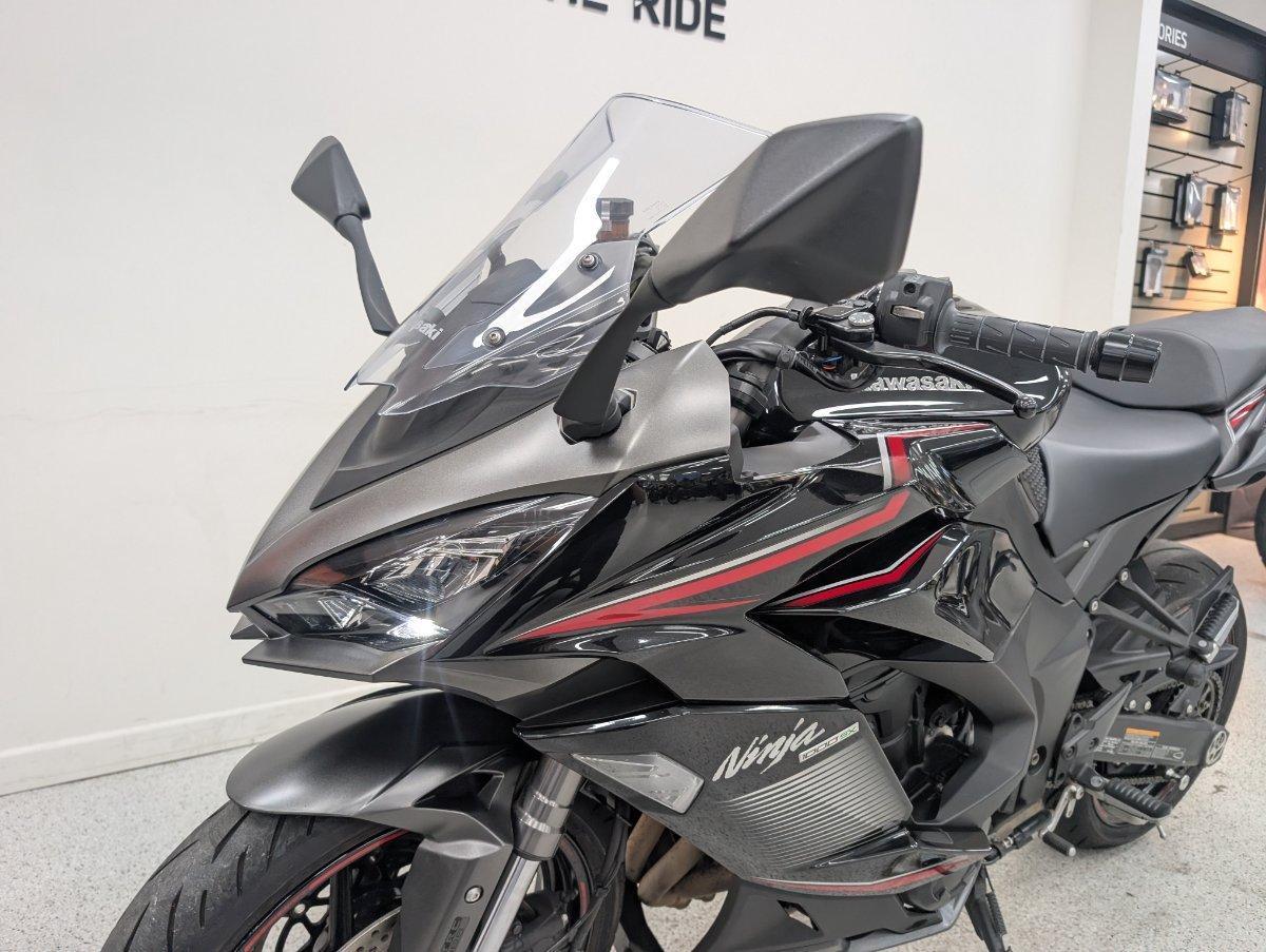 2022 KAWASAKI NINJA 1000SX SPORTS