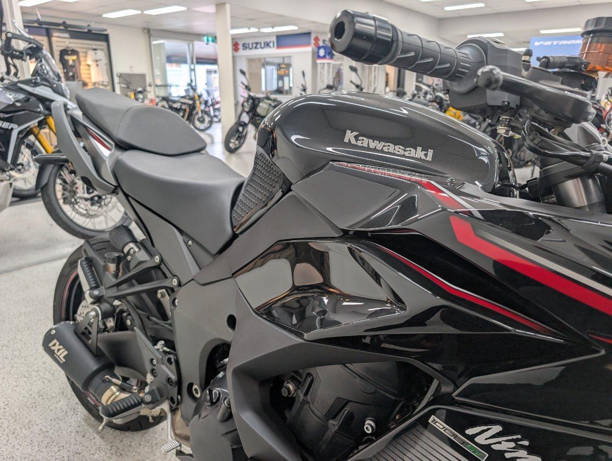 2022 KAWASAKI NINJA 1000SX SPORTS