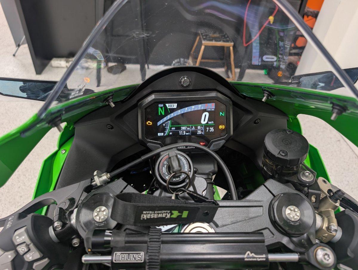 2025 KAWASAKI NINJA ZX-10R SPORTS
