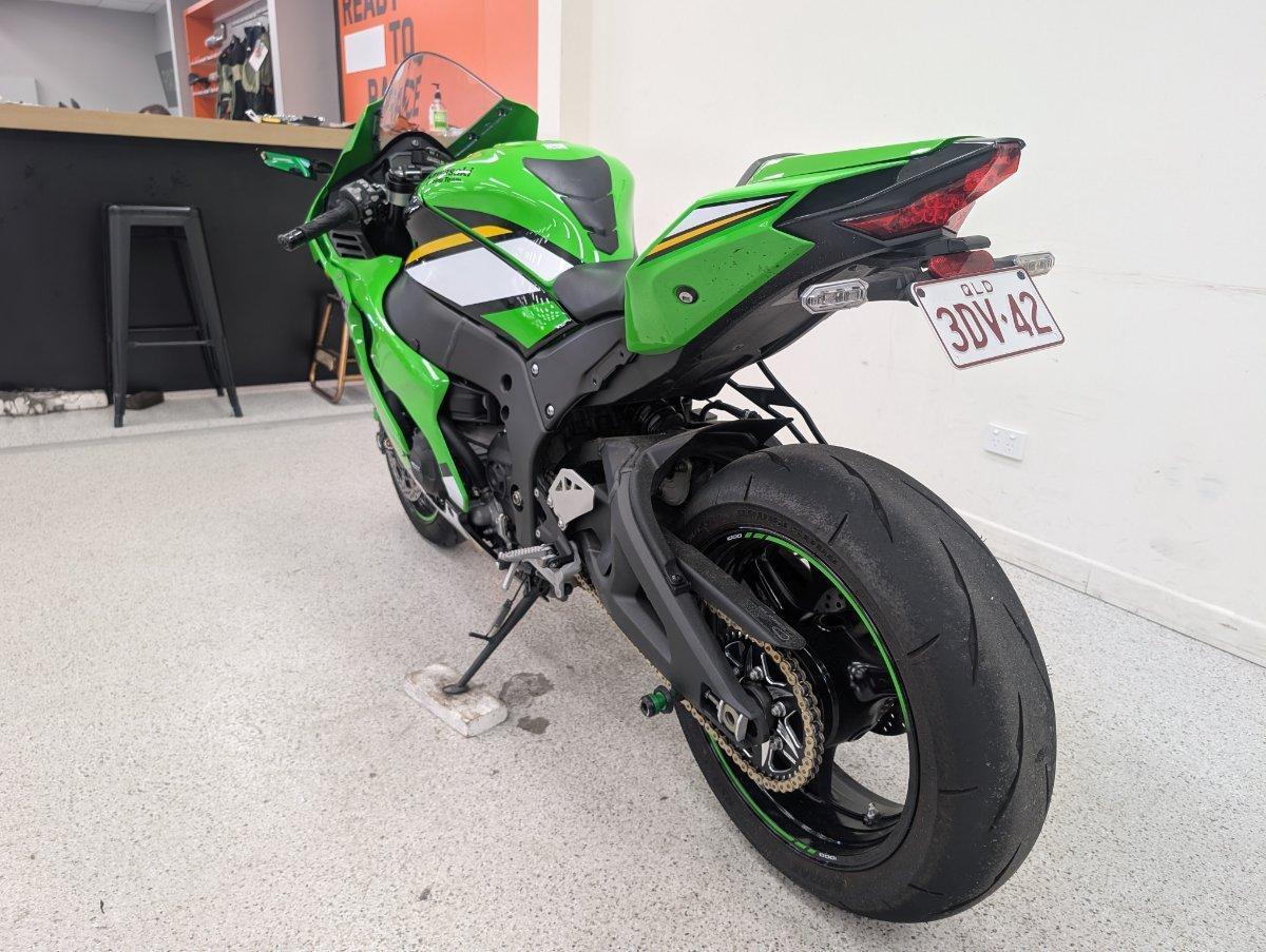 2025 KAWASAKI NINJA ZX-10R SPORTS