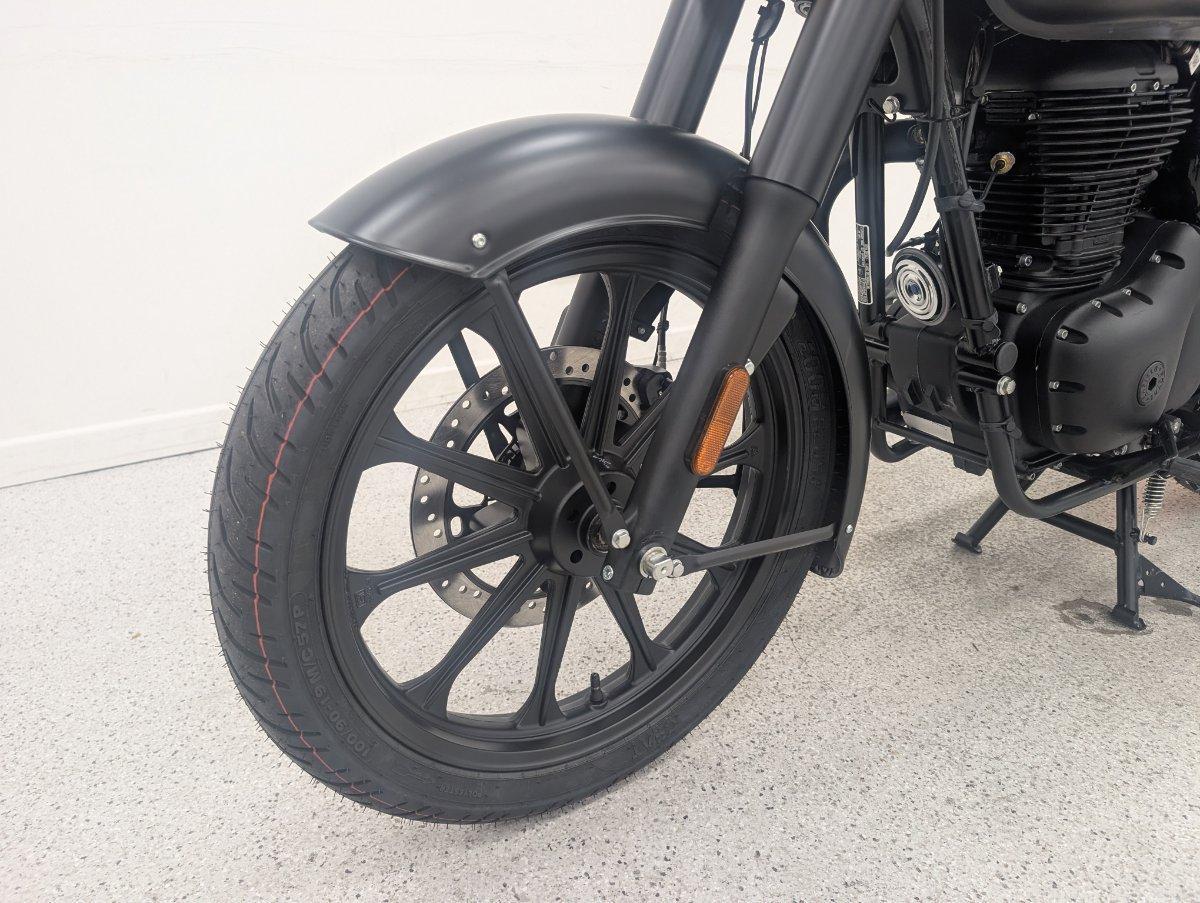 2026 ROYAL ENFIELD CLASSIC 350 DARK ROAD