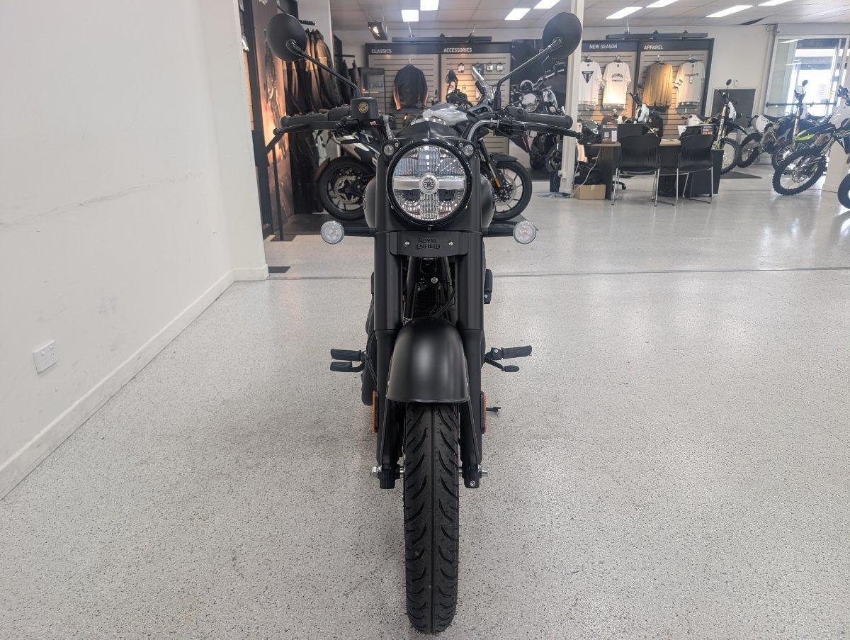 2026 ROYAL ENFIELD CLASSIC 350 DARK ROAD