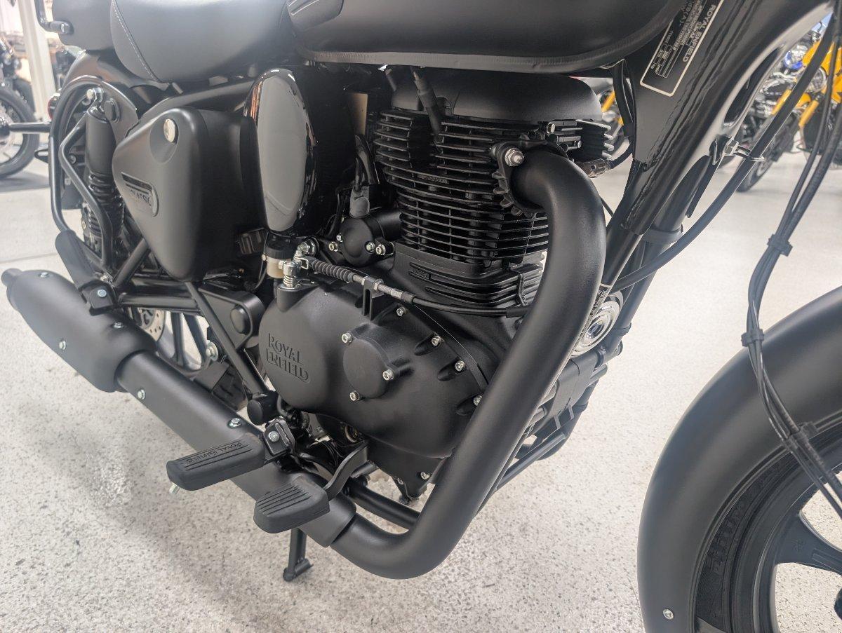 2026 ROYAL ENFIELD CLASSIC 350 DARK ROAD