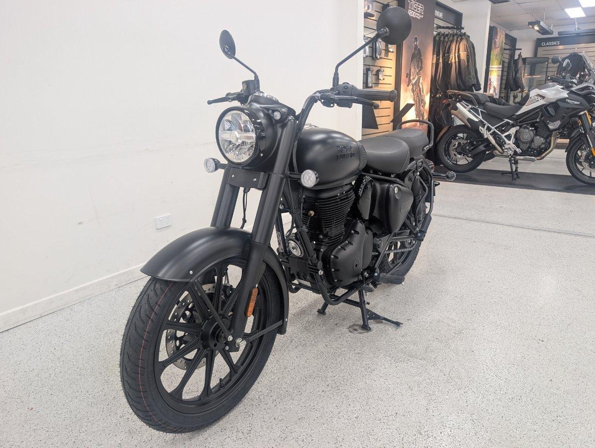2026 ROYAL ENFIELD CLASSIC 350 DARK ROAD