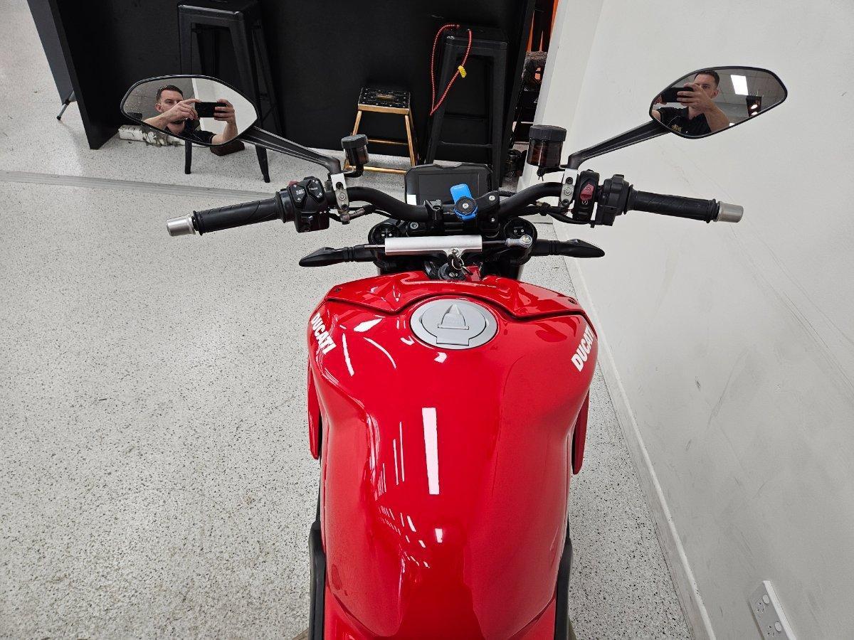 2022 DUCATI STREETFIGHTER V4 SPORTS