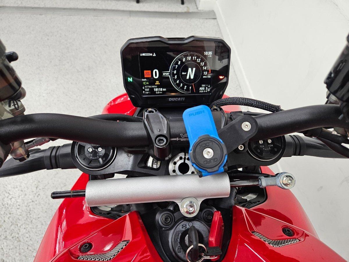 2022 DUCATI STREETFIGHTER V4 SPORTS