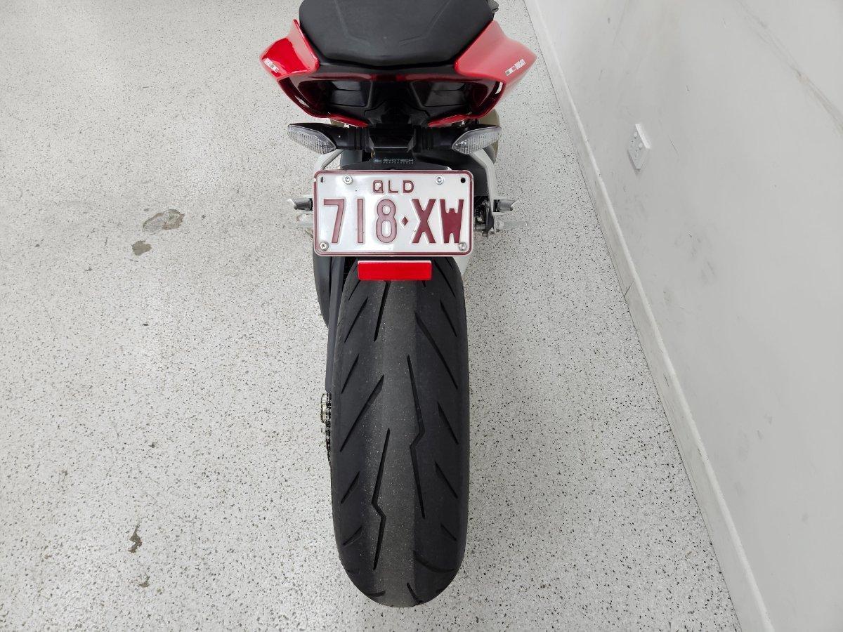 2022 DUCATI STREETFIGHTER V4 SPORTS
