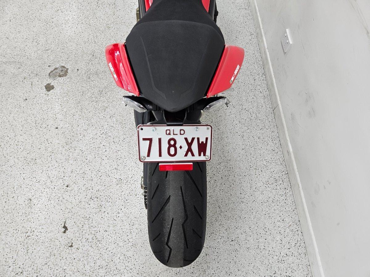 2022 DUCATI STREETFIGHTER V4 SPORTS