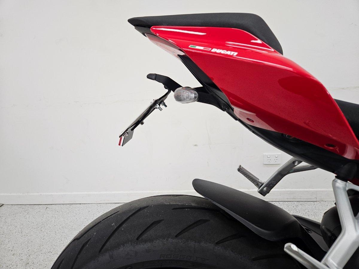 2022 DUCATI STREETFIGHTER V4 SPORTS