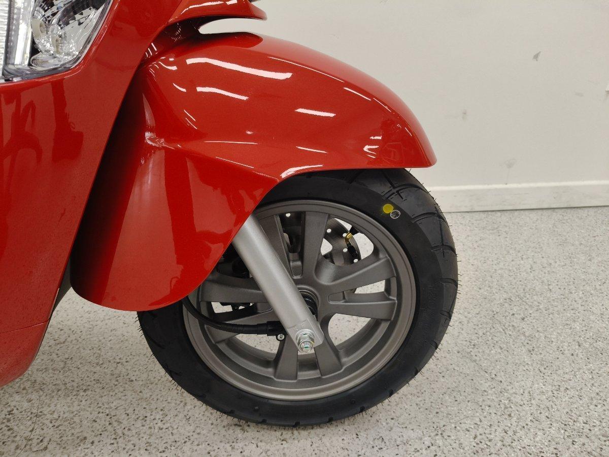 2025 KYMCO LIKE 125 SCOOTER