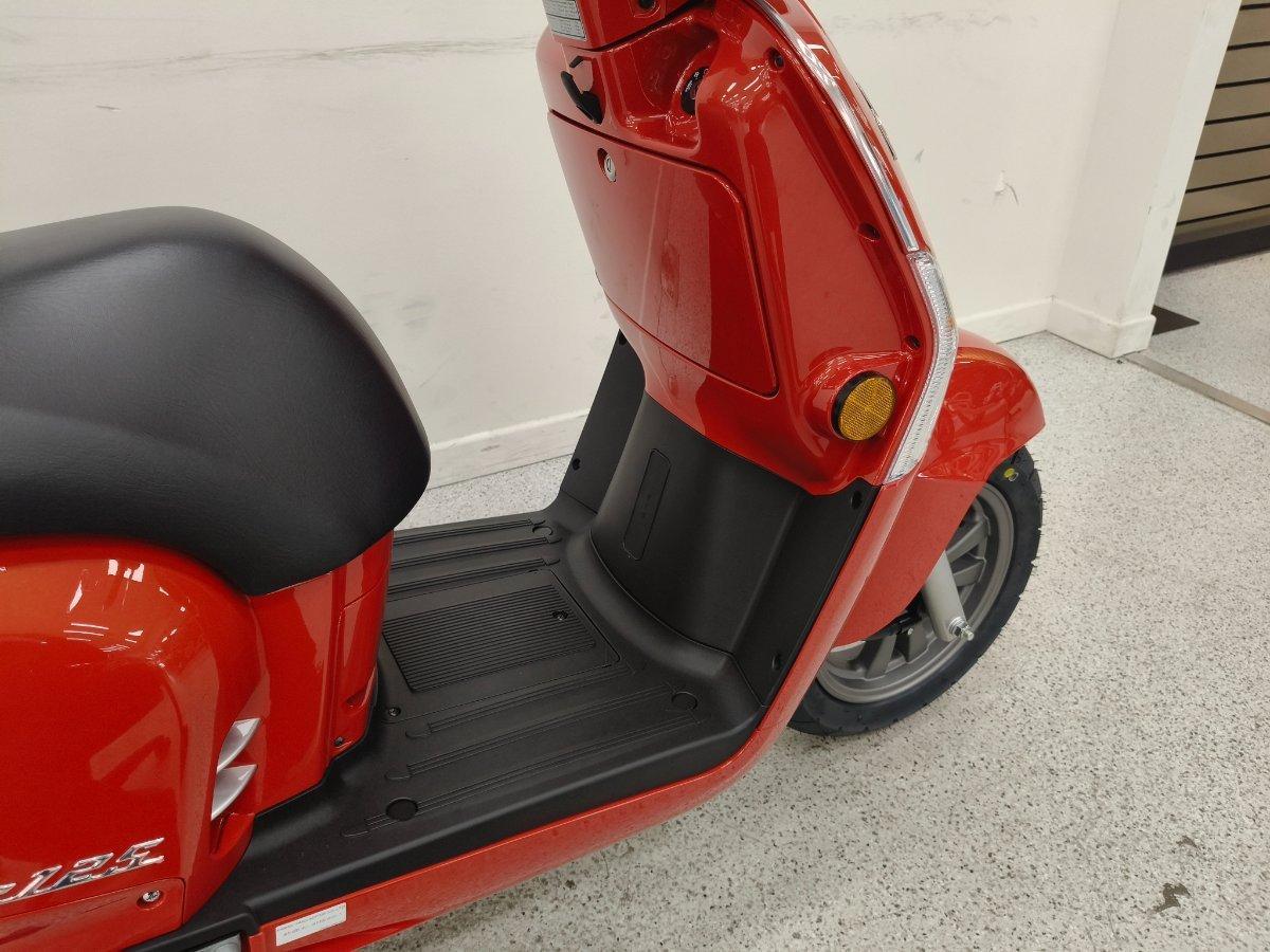 2025 KYMCO LIKE 125 SCOOTER