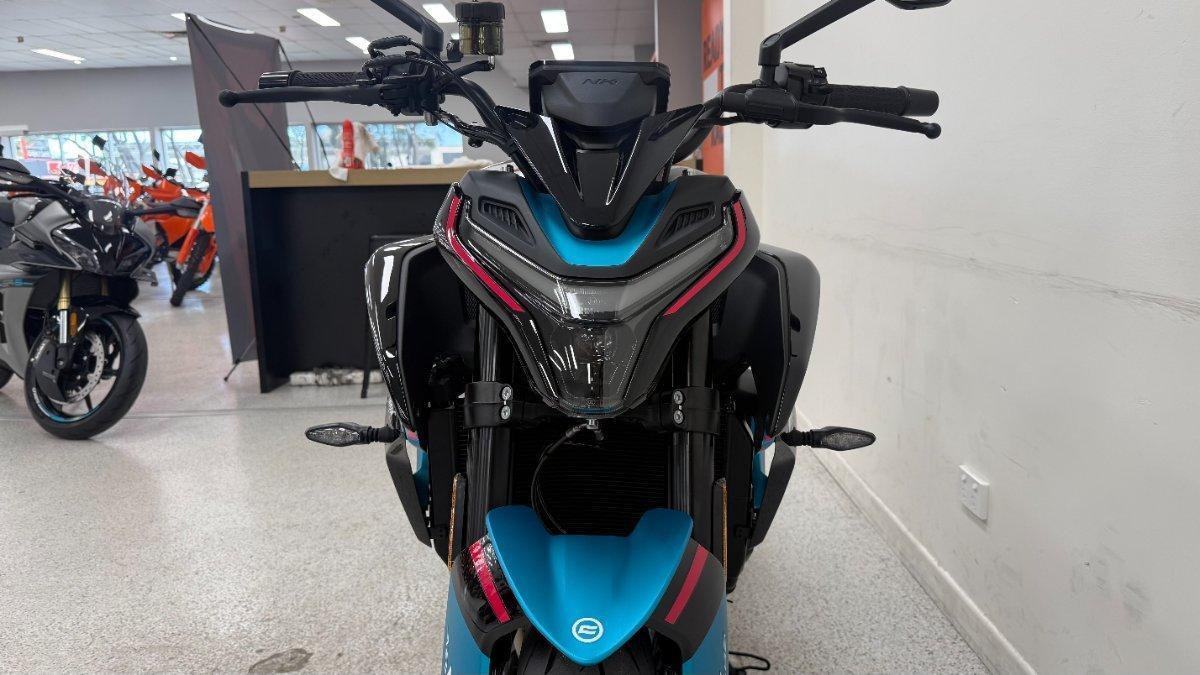 2026 CF MOTO 675 NK ROAD