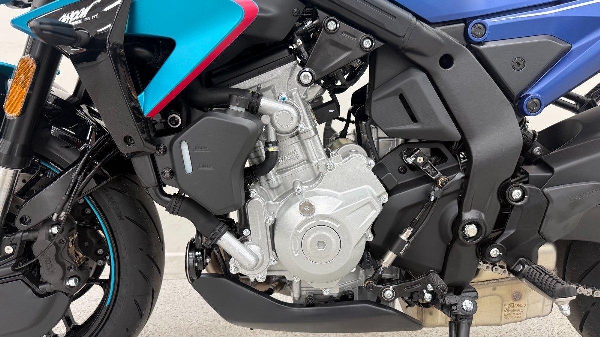 2026 CF MOTO 675 NK ROAD