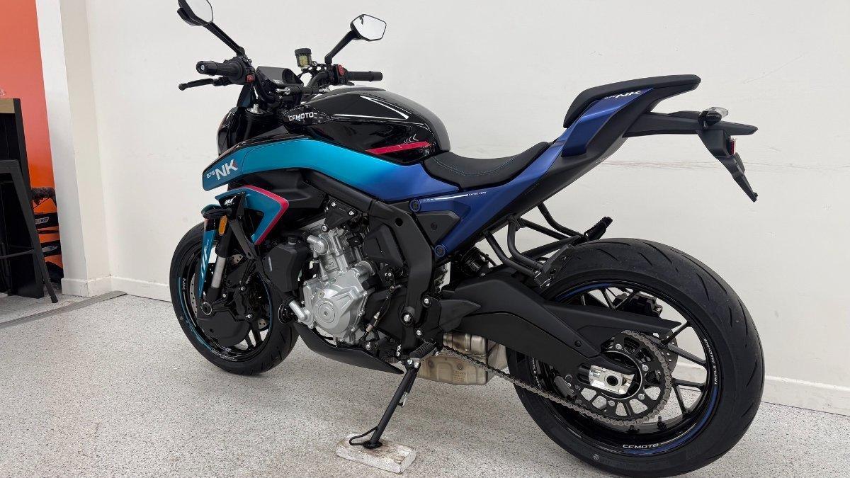 2026 CF MOTO 675 NK ROAD