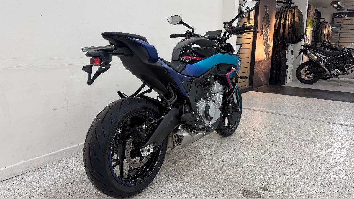 2026 CF MOTO 675 NK ROAD