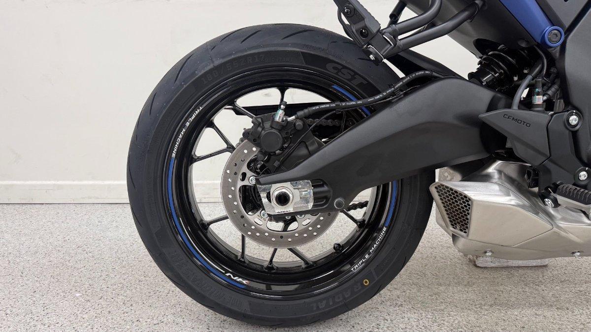 2026 CF MOTO 675 NK ROAD