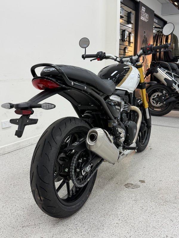 2026 TRIUMPH SPEED 400 ROAD