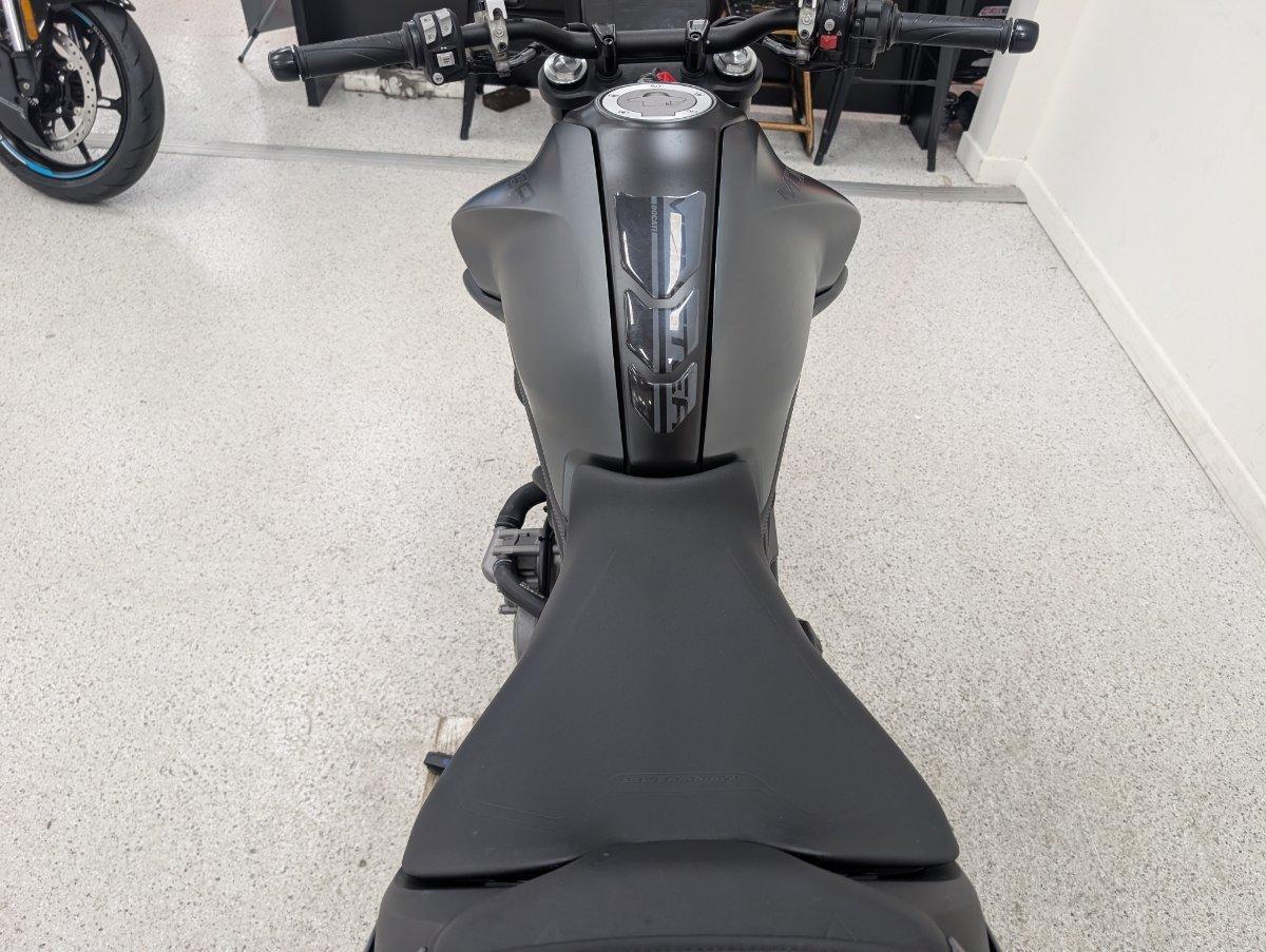 2022 DUCATI MONSTER 937 ROAD