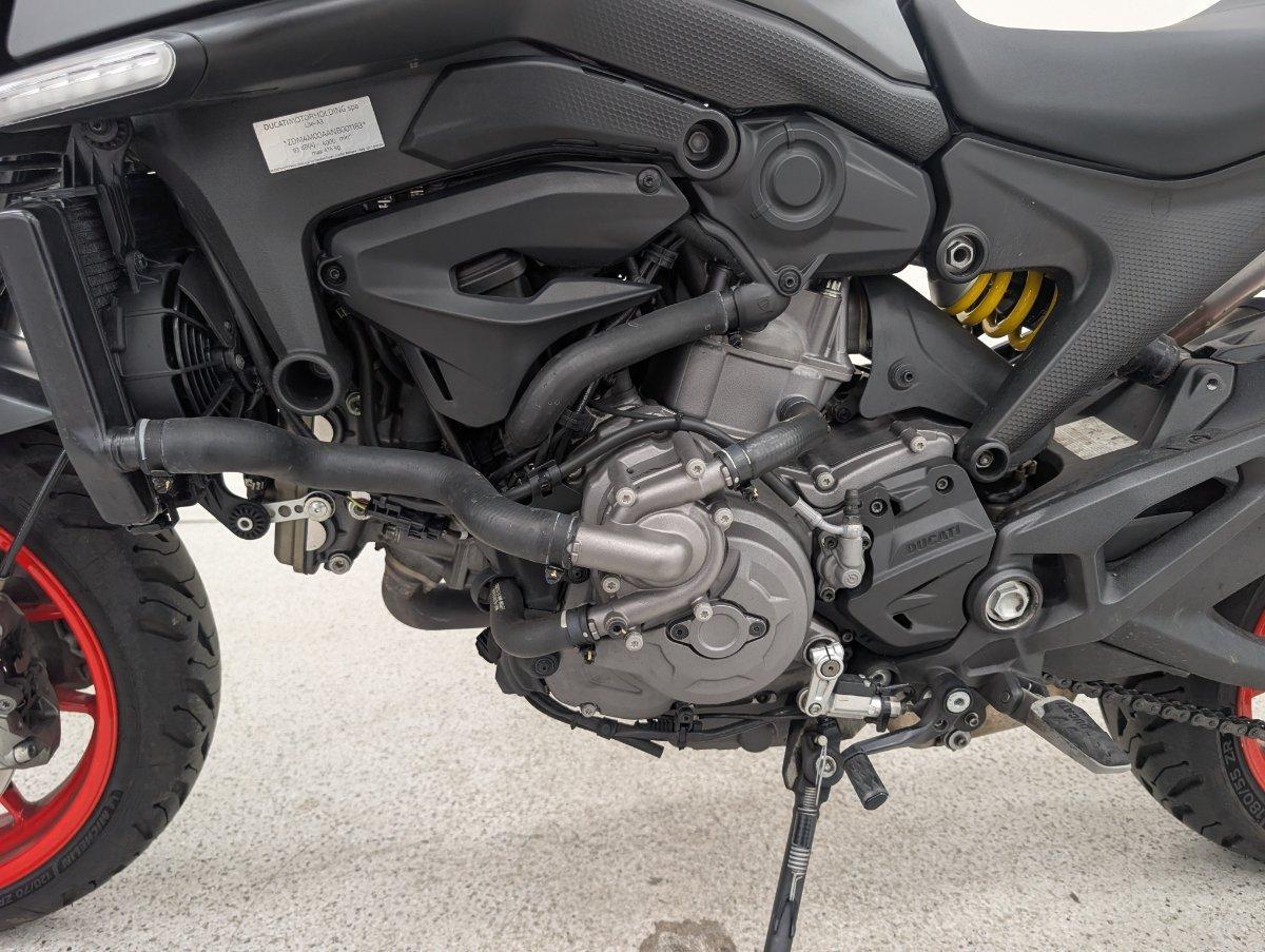 2022 DUCATI MONSTER 937 ROAD
