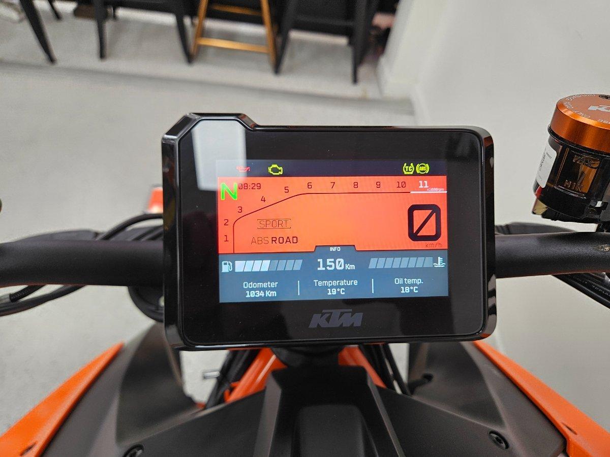 2023 KTM 1290 SUPER DUKE R SPORTS
