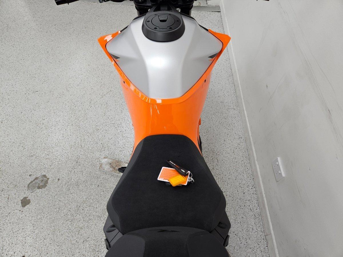 2023 KTM 1290 SUPER DUKE R SPORTS