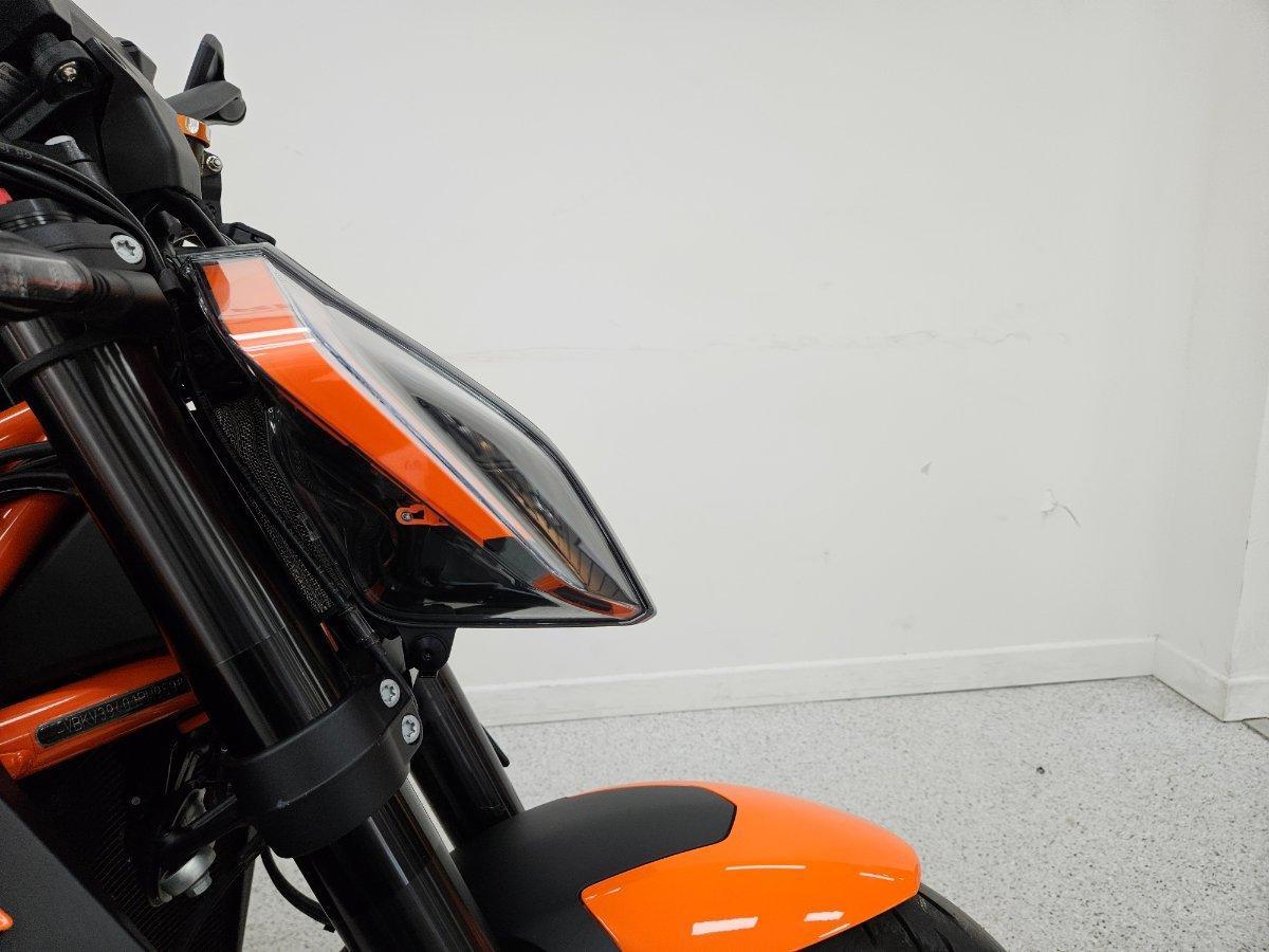 2023 KTM 1290 SUPER DUKE R SPORTS