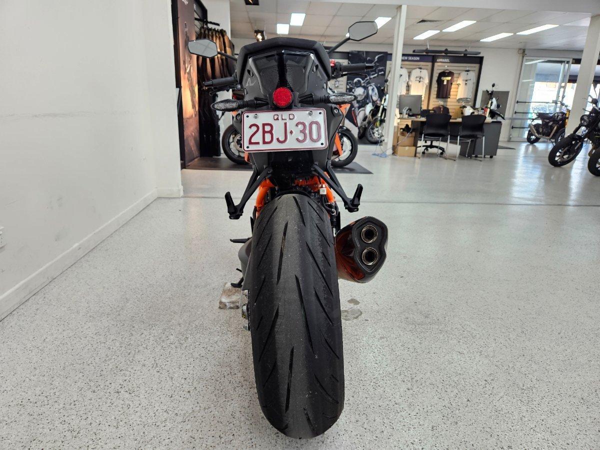 2023 KTM 1290 SUPER DUKE R SPORTS