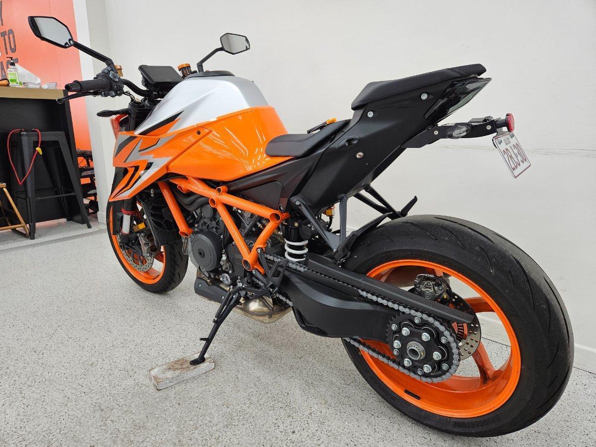 2023 KTM 1290 SUPER DUKE R SPORTS