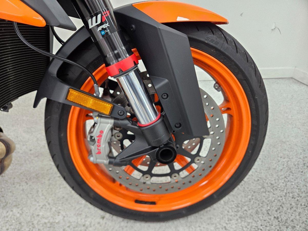 2023 KTM 1290 SUPER DUKE R SPORTS