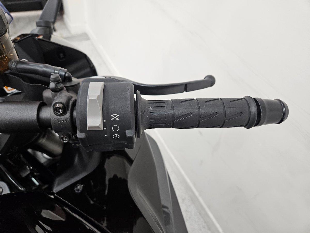 2026 KAWASAKI NINJA 1100SX SPORTS
