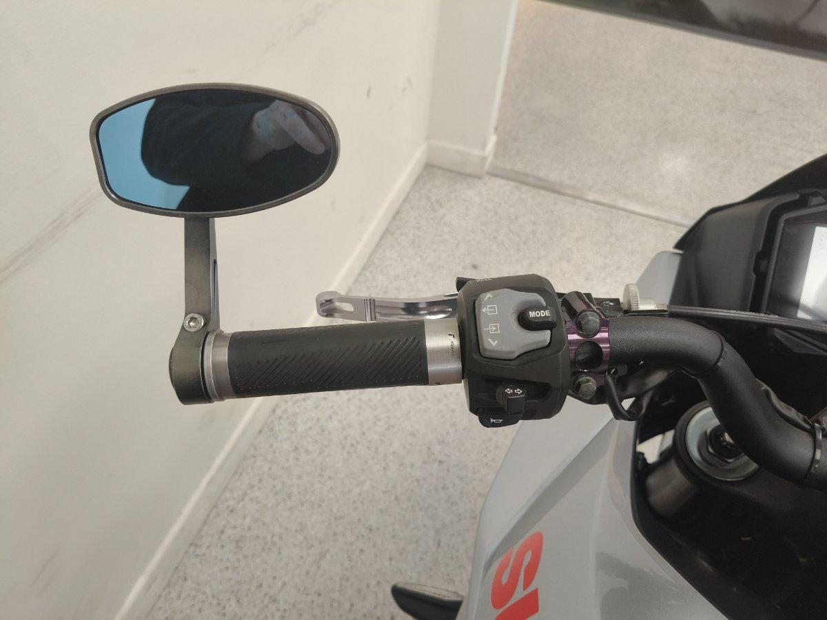 2019 SUZUKI GSX-S1000 ROAD
