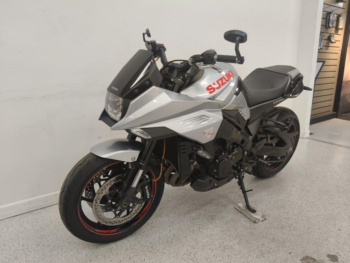 2019 SUZUKI GSX-S1000 ROAD