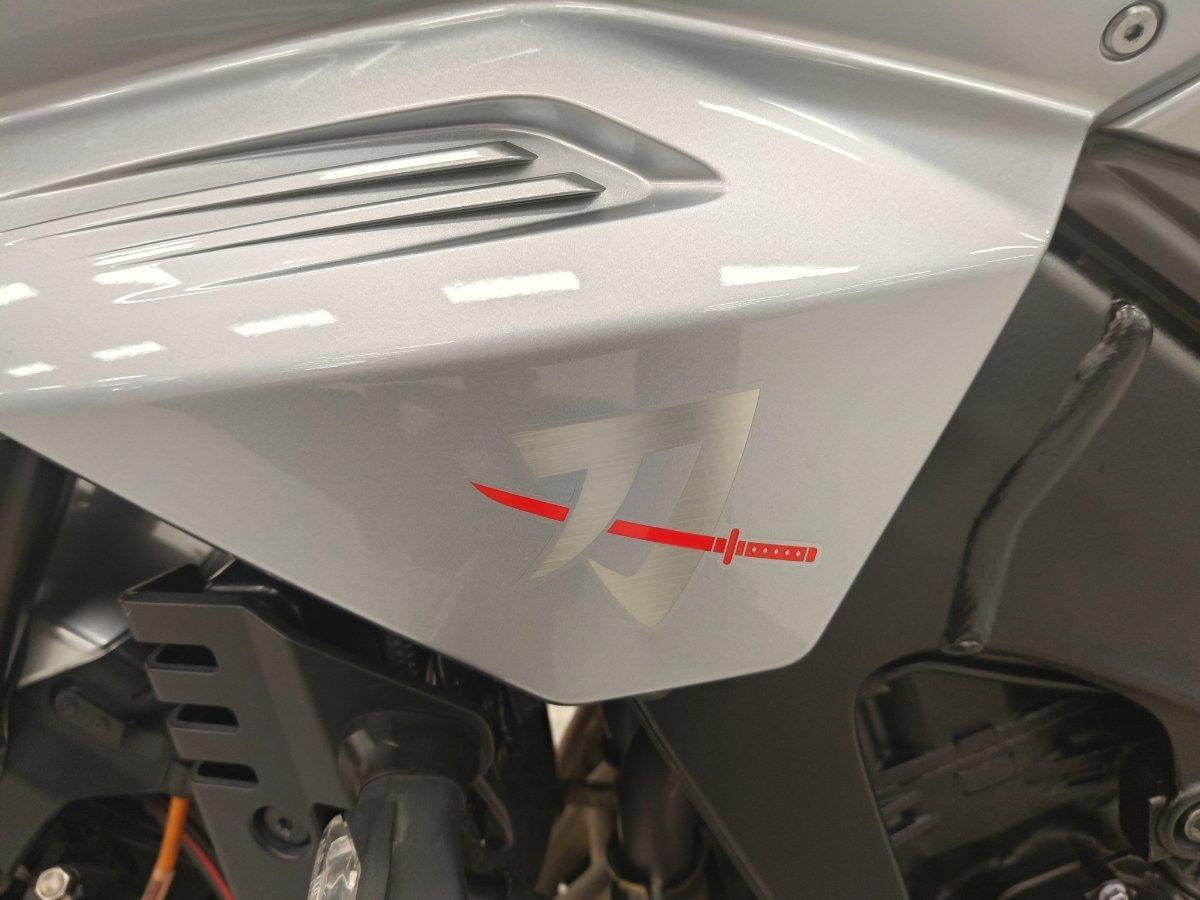 2019 SUZUKI GSX-S1000 ROAD