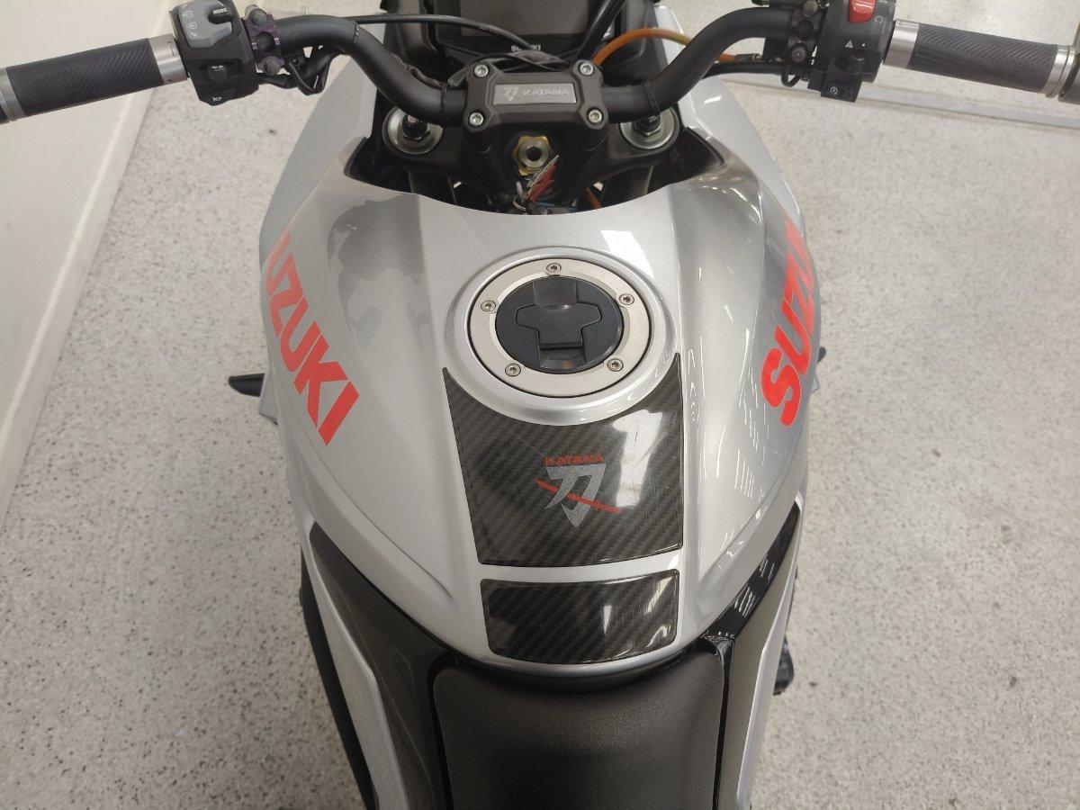 2019 SUZUKI GSX-S1000 ROAD