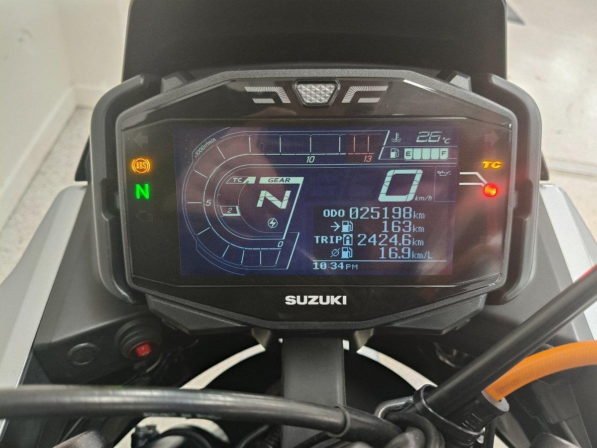 2019 SUZUKI GSX-S1000 ROAD