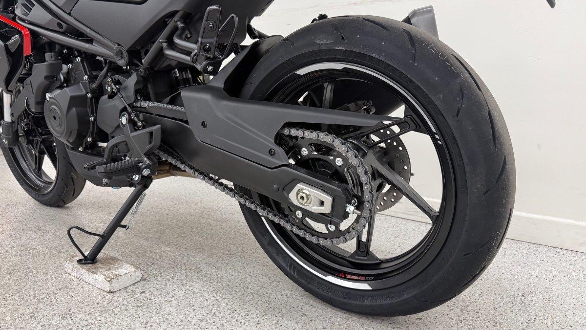 2026 CF MOTO 450 NK ROAD