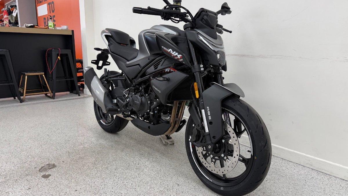 2026 CF MOTO 450 NK ROAD