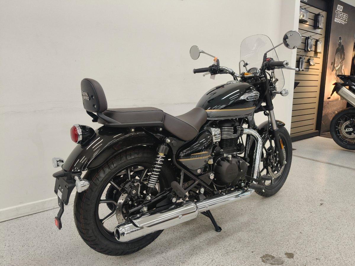 2026 ROYAL ENFIELD METEOR 350 SUPERNOVA ROAD