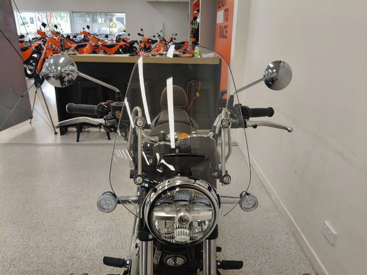 2026 ROYAL ENFIELD METEOR 350 SUPERNOVA ROAD