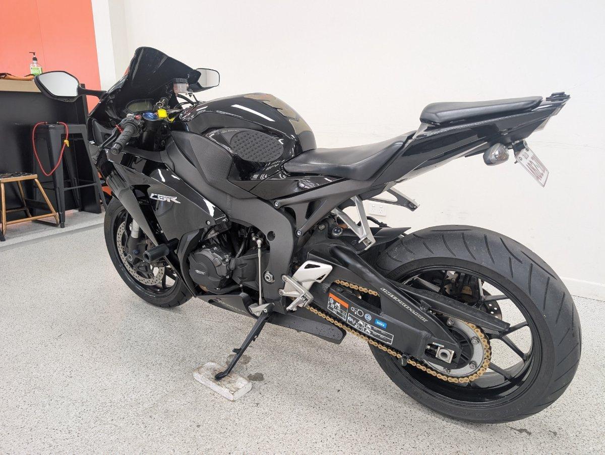 2013 HONDA CBR1000RR (FIREBLADE) SPORTS