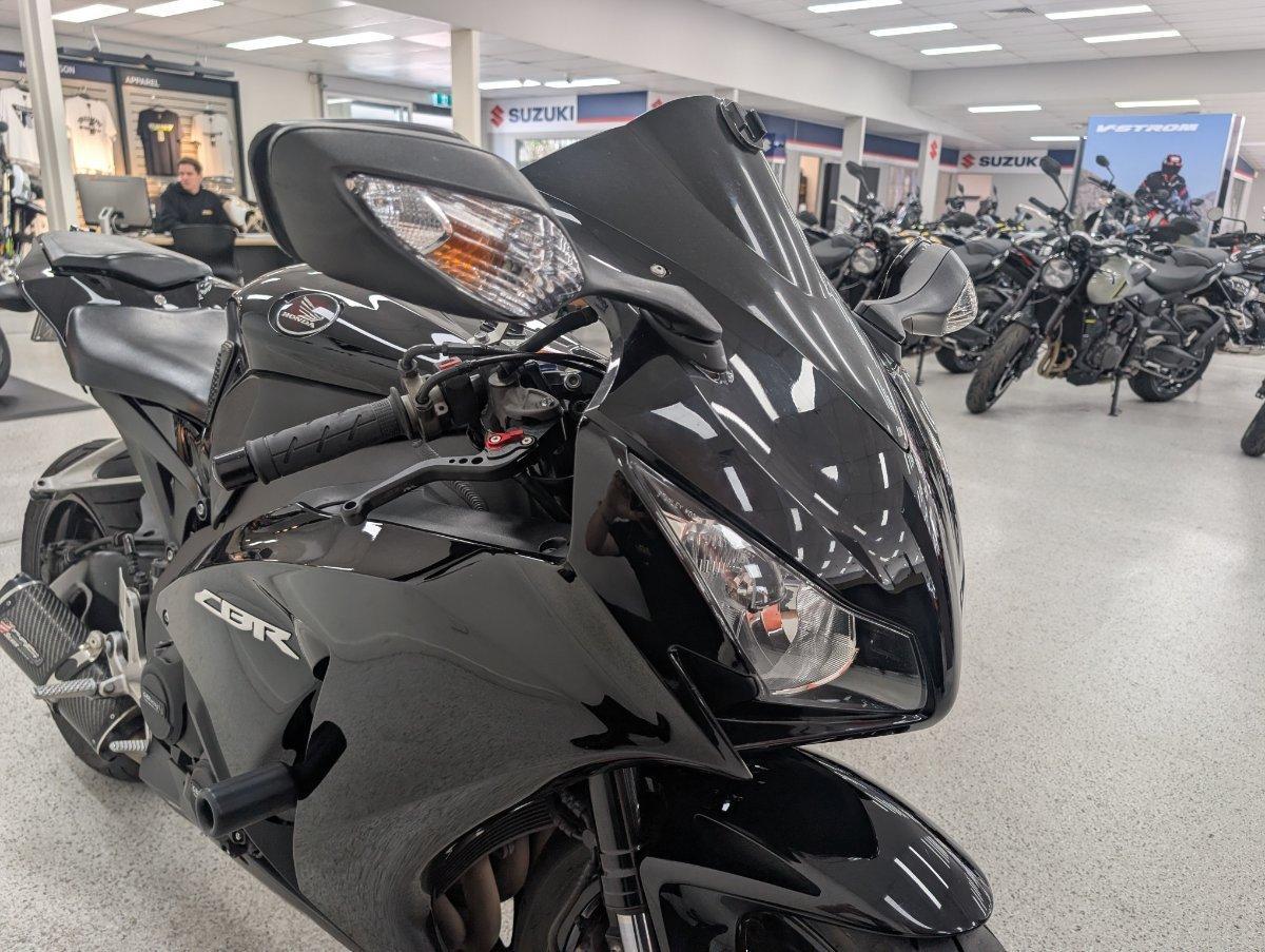 2013 HONDA CBR1000RR (FIREBLADE) SPORTS