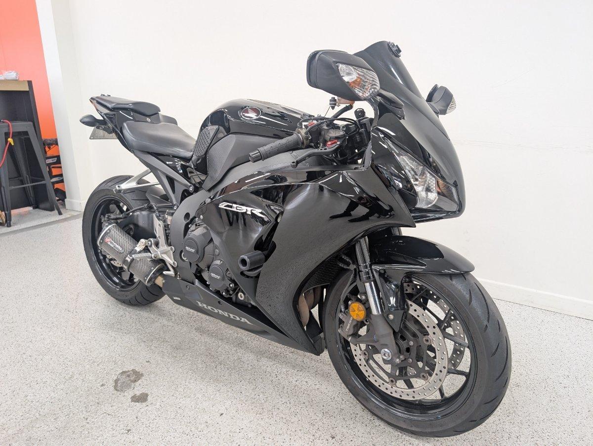 2013 HONDA CBR1000RR (FIREBLADE) SPORTS