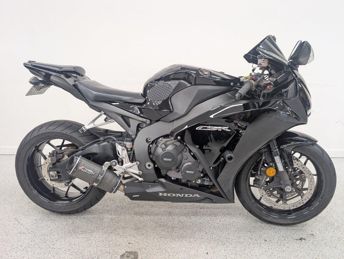 2013 HONDA CBR1000RR (FIREBLADE) SPORTS